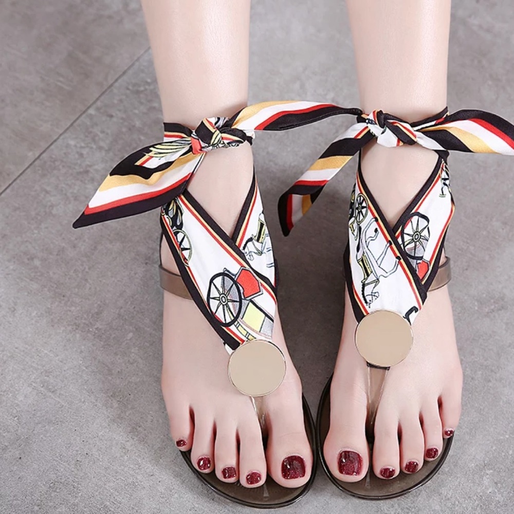 Cute ribbon sandals